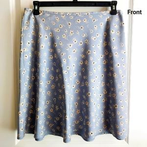 Casual Corner Print Silk Skirt